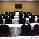 Hampton Inn & Suites Pine Bluff 