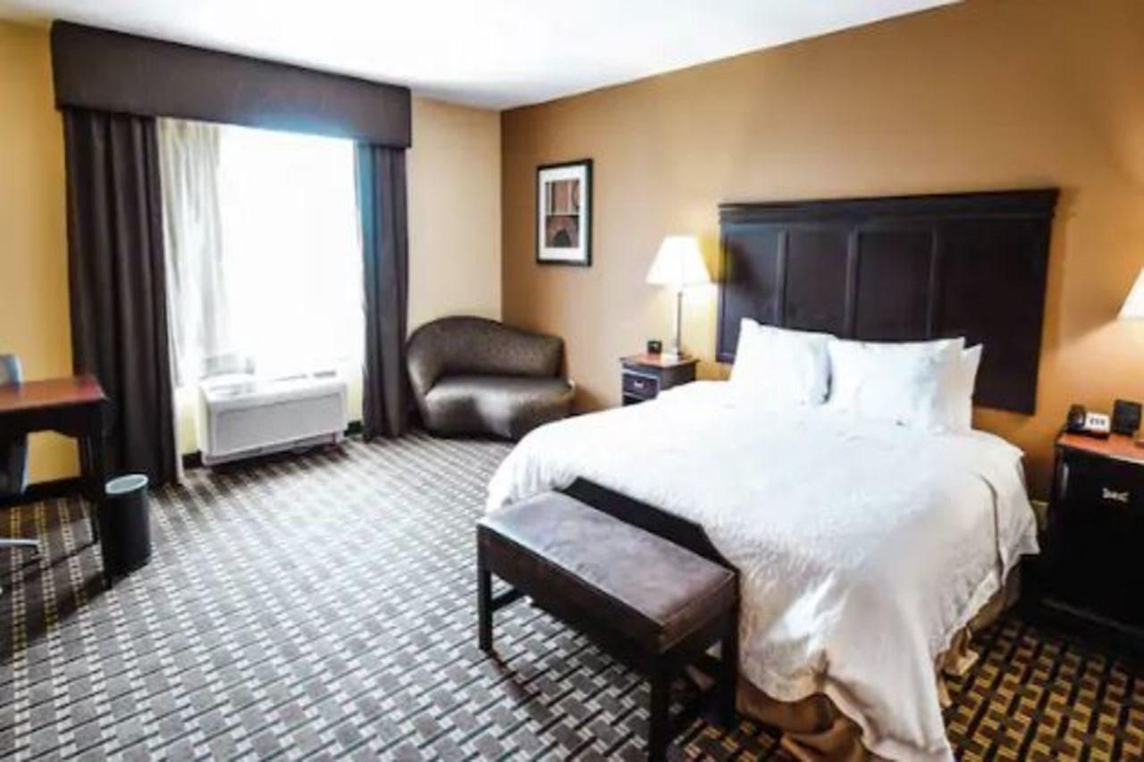 Hotel Hampton & 3*