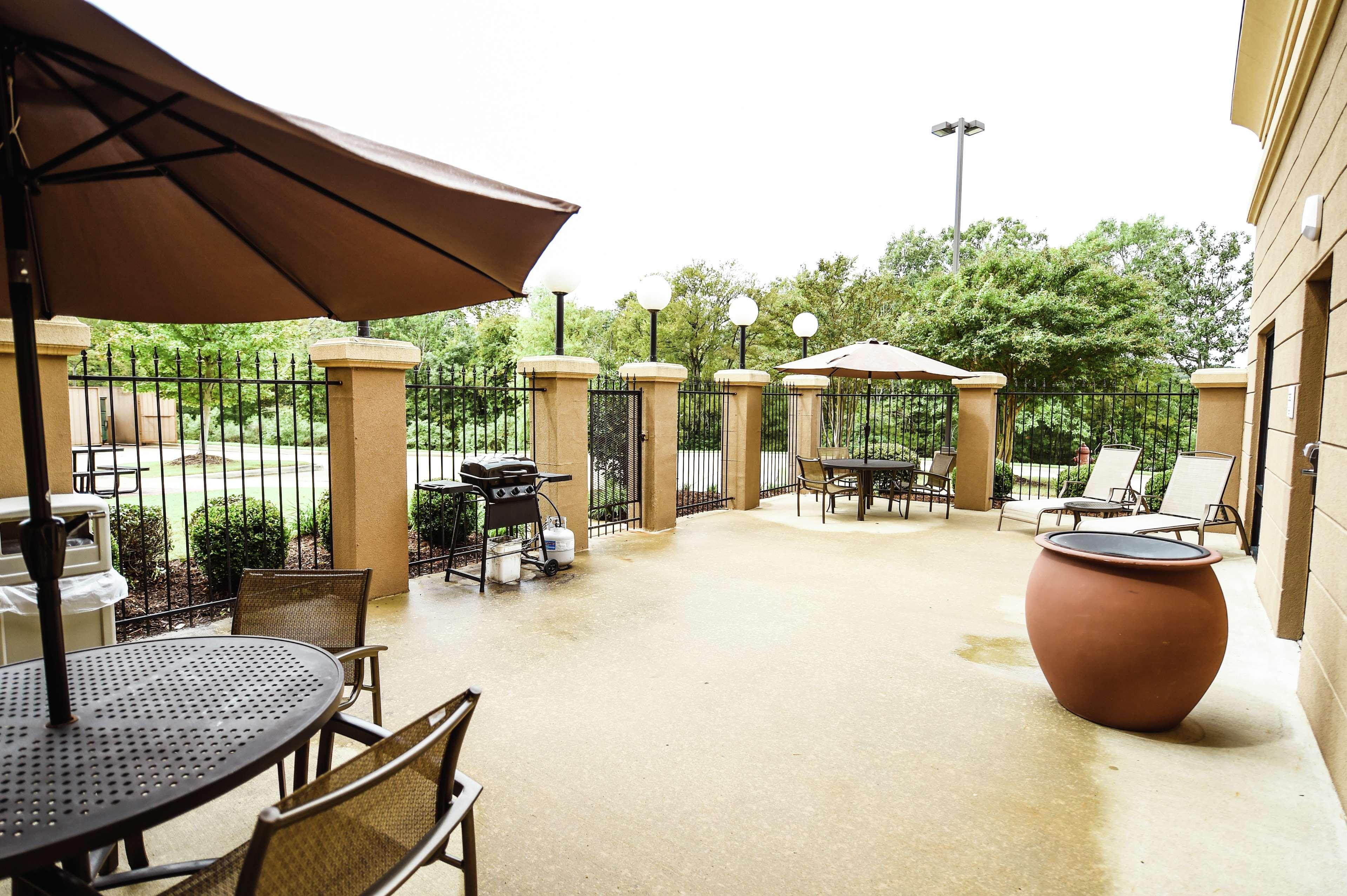Hotel Hampton & 3*